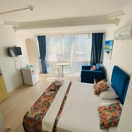 Apart Otel Maya Ve Cafe *